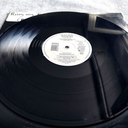 Black Nero Ring My Bell 12'' vinyl single used, electronic