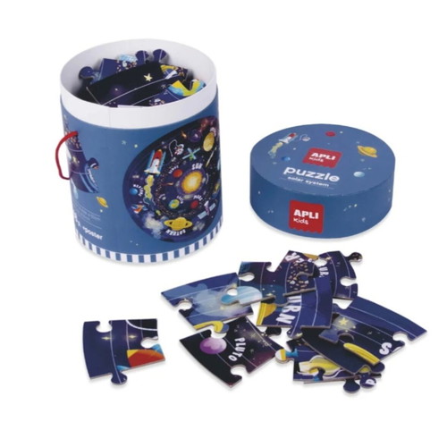 Apli circular puzzle with planets and poster