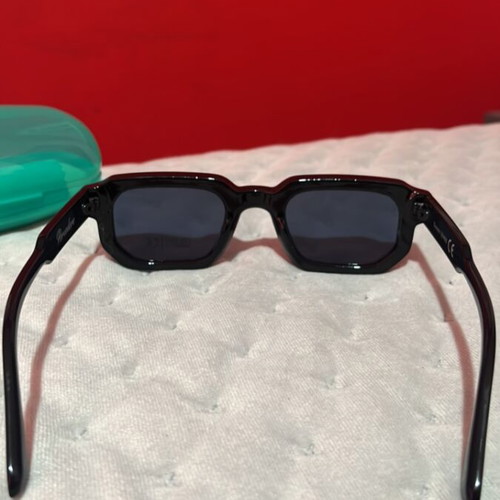 Pervedere sunglasses black one size new with certified lens