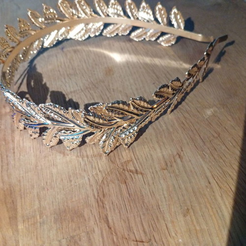 Ancient Greek accessory set with gold laurel wreath and 2 silver cuffs