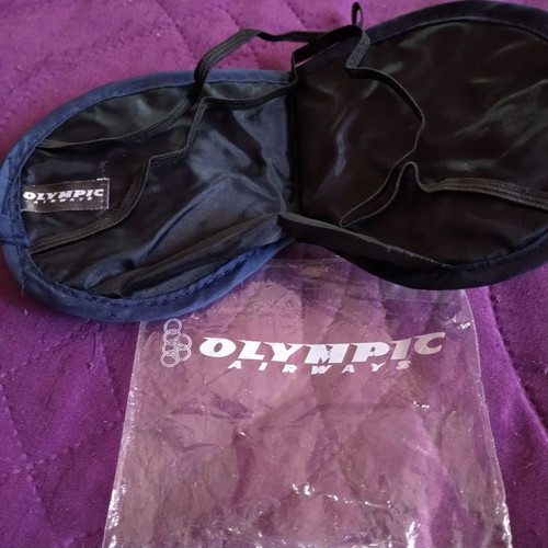 Olympic Airways toiletry set new with tray and spoon