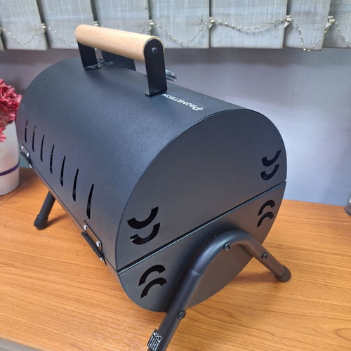 Portable grill with two cooking surfaces new