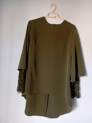 Women's dress khaki size M crepe new
