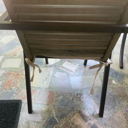 Electra chairs like new, pack of 31 pieces