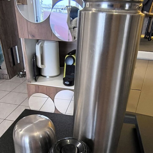 Vicko stainless steel thermos 500ml new with valve and cup lid