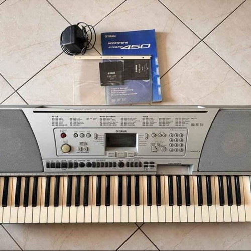 Yamaha Portatone PSR450 used, almost unused