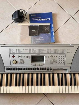 Yamaha Portatone PSR450 μεταχειρισμένο σχεδόν αχρησιμοποίητο