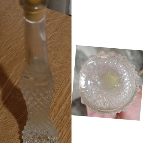 Vintage Glass Decanter with Diamond Point Pattern like new