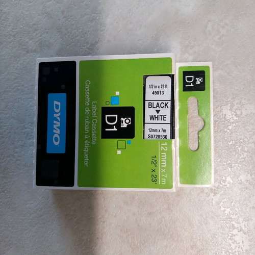 Dymo 210D label maker like new with power adapter and Greek support