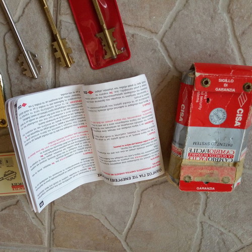 CISA security lock used for armored door with 4 keys