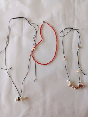 Handmade necklaces like new, set of 3, with shells and coral
