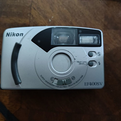 Nikon EF400SV 35mm Film Camera with Original Case