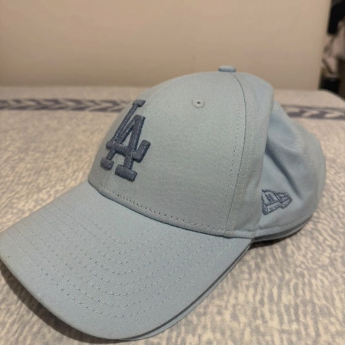 New Era cap like new, turquoise, one size