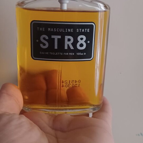 Str8 Eau de Toilette 100ml like new, original men's woody fragrance