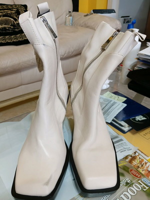 Zara leather ankle boots new with tag, beige