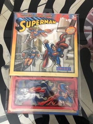 Superman Magnetic Travel Puzzle Set new, 4 puzzles 63 pieces