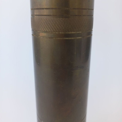 Navy shell casing 1945 used, bronze antique