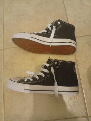 Casual hi top shoes, black with white, size 41