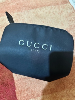 Gucci Beauty toiletry bag new black