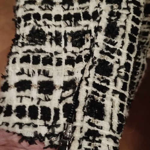 ZINI Tweed Jacket like new with belt black and white