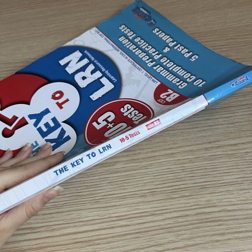 The Key to LRN English book like new