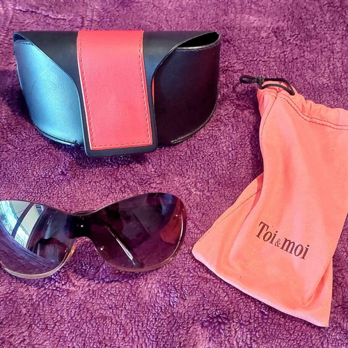 Toi&Moi sunglasses mask style, black and brown