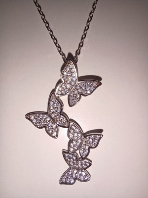 Pasquette Little Butterflies silver 925 pendant with moissanites
