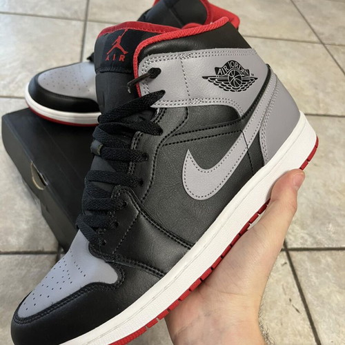 Jordan 1 Mid Bread Shadow sneakers new size 44.5 black red