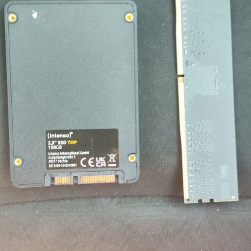 Patriot PSD48G266681 DDR4 8GB Memory and 128GB SSD New