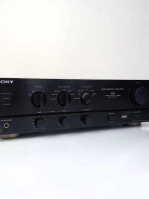 Sony TA-F210 усилвател употребяван, винтидж, 2 x 50W, Phono stage