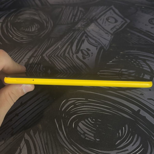Xiaomi Poco M3 64GB yellow smartphone