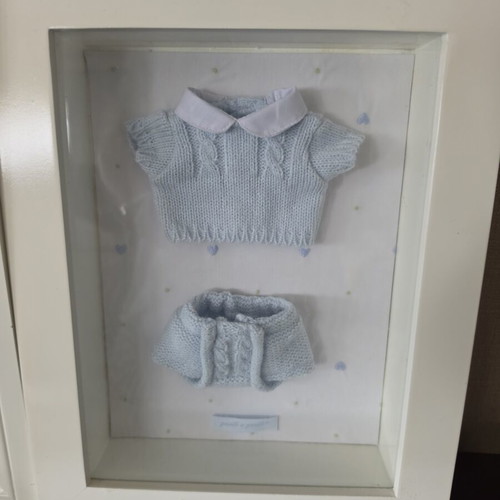Pasito a Pasito set of 4 frames and 1 picture frame like new