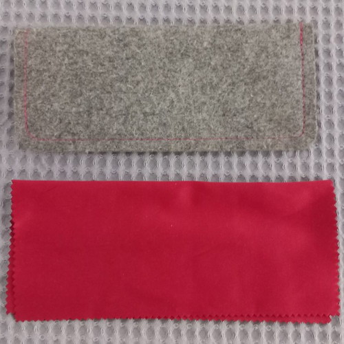 Soft gray glasses case with cloth IZIPIZI used