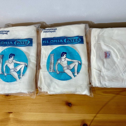 College neck t-shirts new, pack of 3, white
