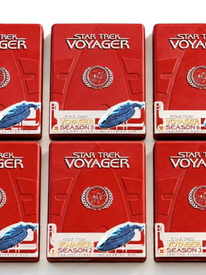 Star Trek Voyager DVD case set seasons 1-6 like new with subtitles