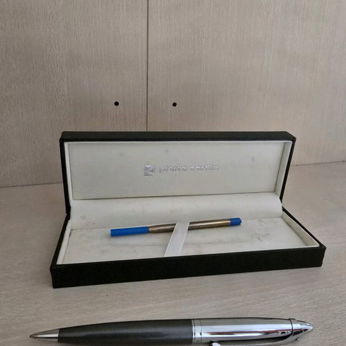Pierre Cardin charcoal metallic pen with refill and case