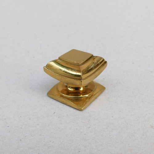 Bronze knobs 3x3 cm, height 2.7 cm