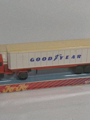 Joy Toy Iveco φορτηγό Ν173 με καρότσα Goodyear καινούργιο