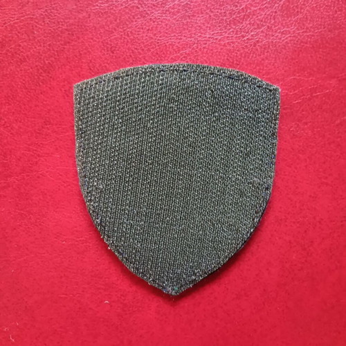 Collectible military uniform insignia like new