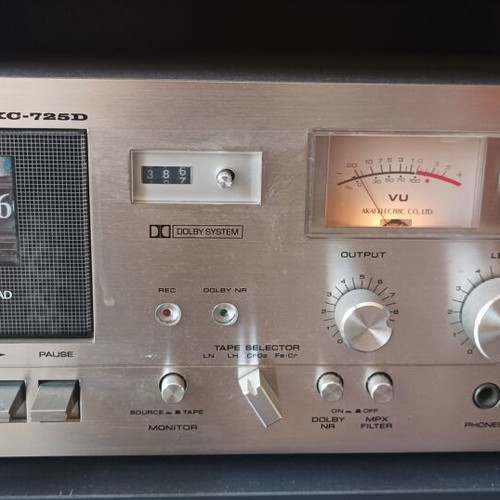 Akai GXC-725D vintage cassette deck with wood cabinet