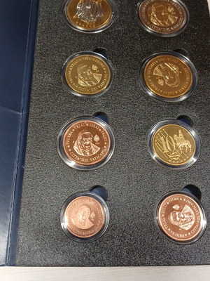 Vatican 2008 Euro Coin Set like new, trial