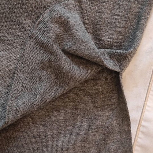 Zara Knit gray turtleneck sweater used, thin and soft, size S