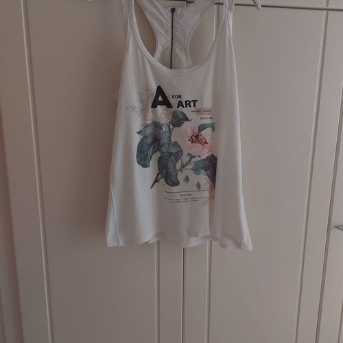 Stradivarius women's top with back zipper used, size M, white