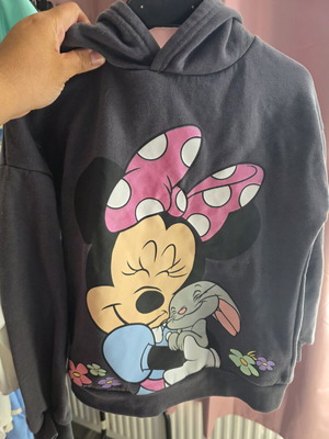 Minnie hoodie trui used, grey, size 128 cm for 7-8 years