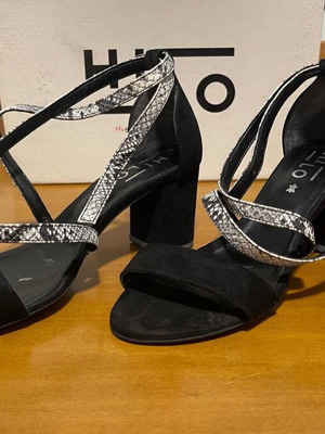 Sandals like new, size 37, black