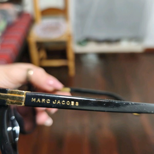 Marc Jacobs sunglasses black like new with some marks
