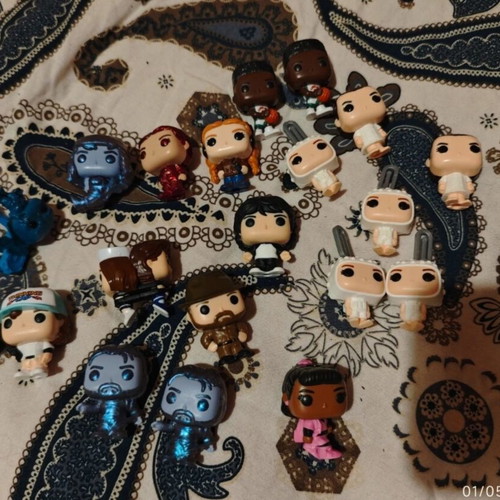 Stranger Things figures pack of 20 from Kinder eggs like new
