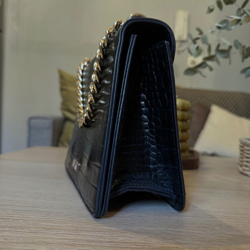 Nolah crossbody bag like new, black with shoulder strap
