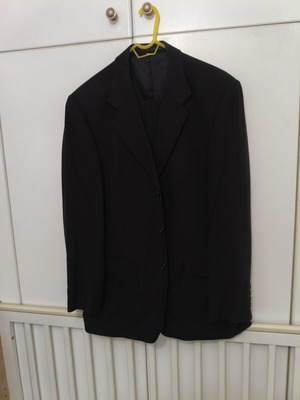 Suit used, jacket and trousers size L