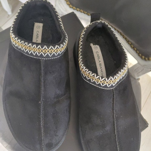 Slippers used, size 40-41, winter home style